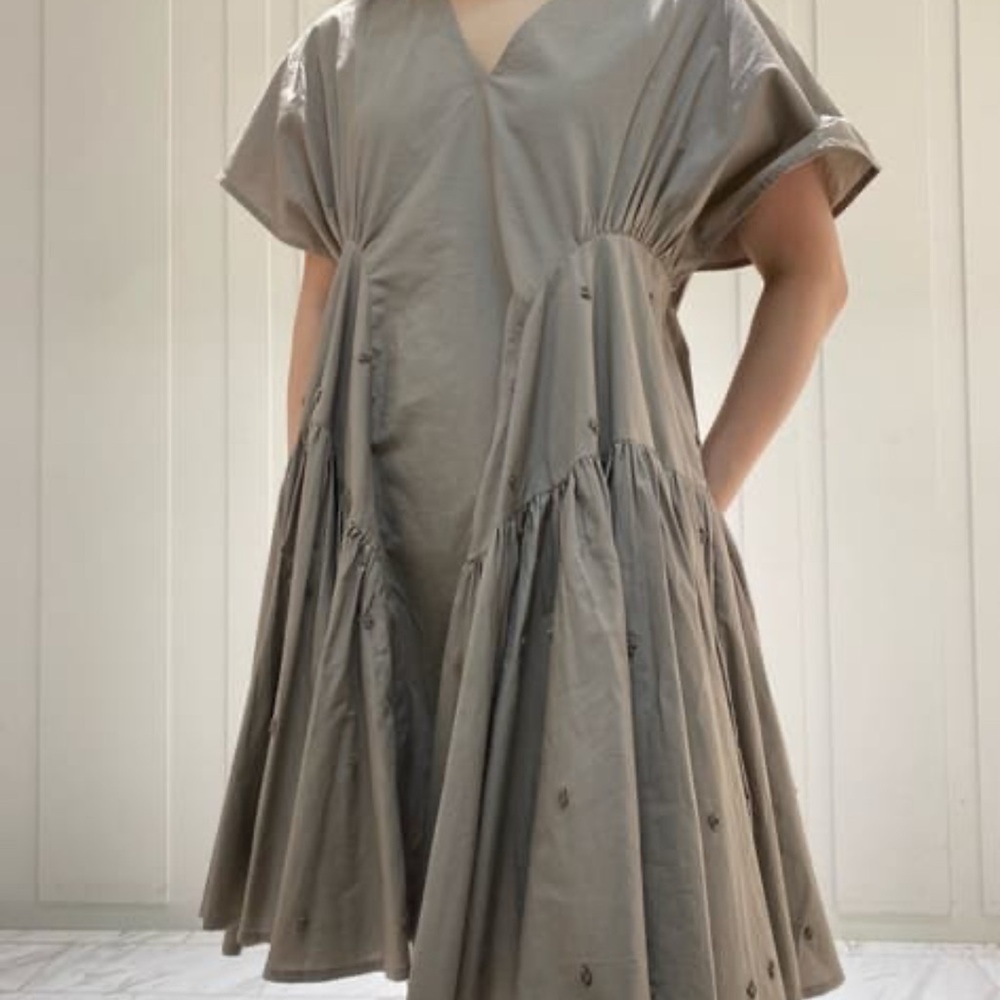 Chic Gray Midi Dress